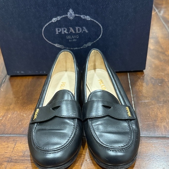 Prada Women's Classic Black Leather Loafers - Picture 2 of 9